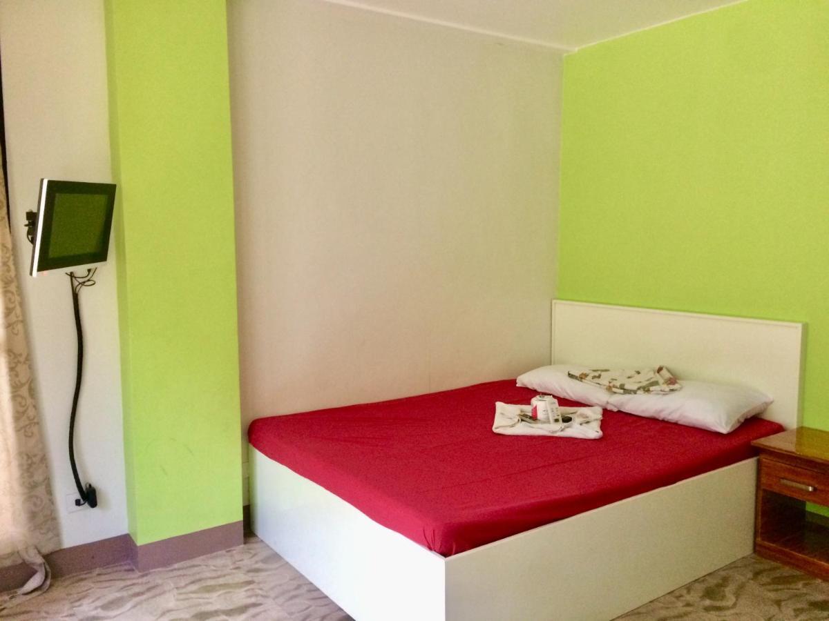 Lcf - Bb Hotel Romblon Екстериор снимка