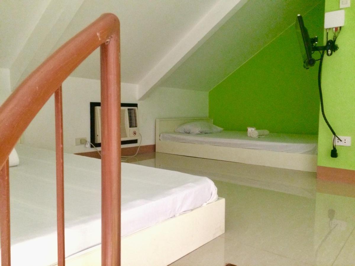 Lcf - Bb Hotel Romblon Екстериор снимка